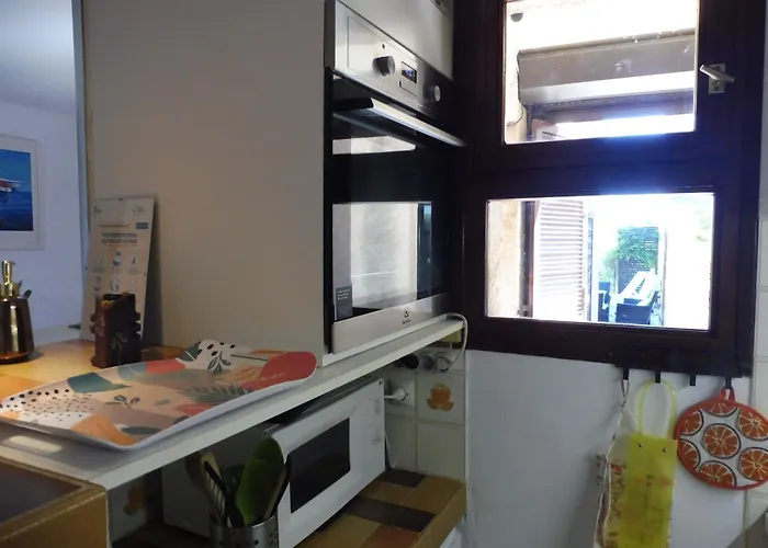 Sant Ambroggio 30 Metres De La Vue *